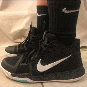 Nike Kyrie 3 GS Black Ice Basketball Sneakers